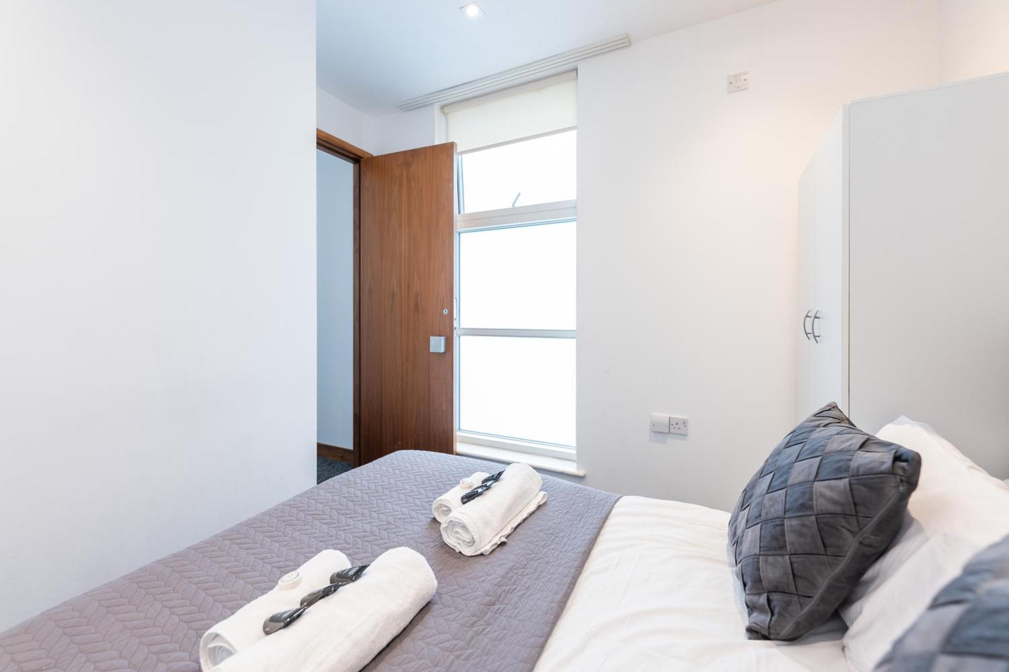 Luxury 2 Bedroom Flat In Bell Street ลอนดอน ภายนอก รูปภาพ