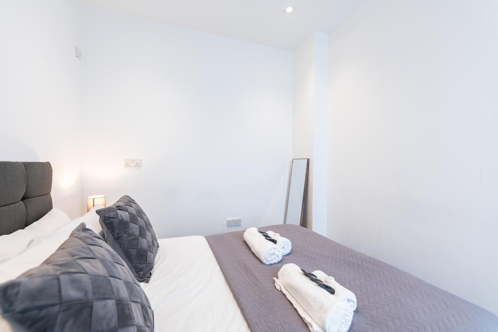 Luxury 2 Bedroom Flat In Bell Street ลอนดอน ภายนอก รูปภาพ