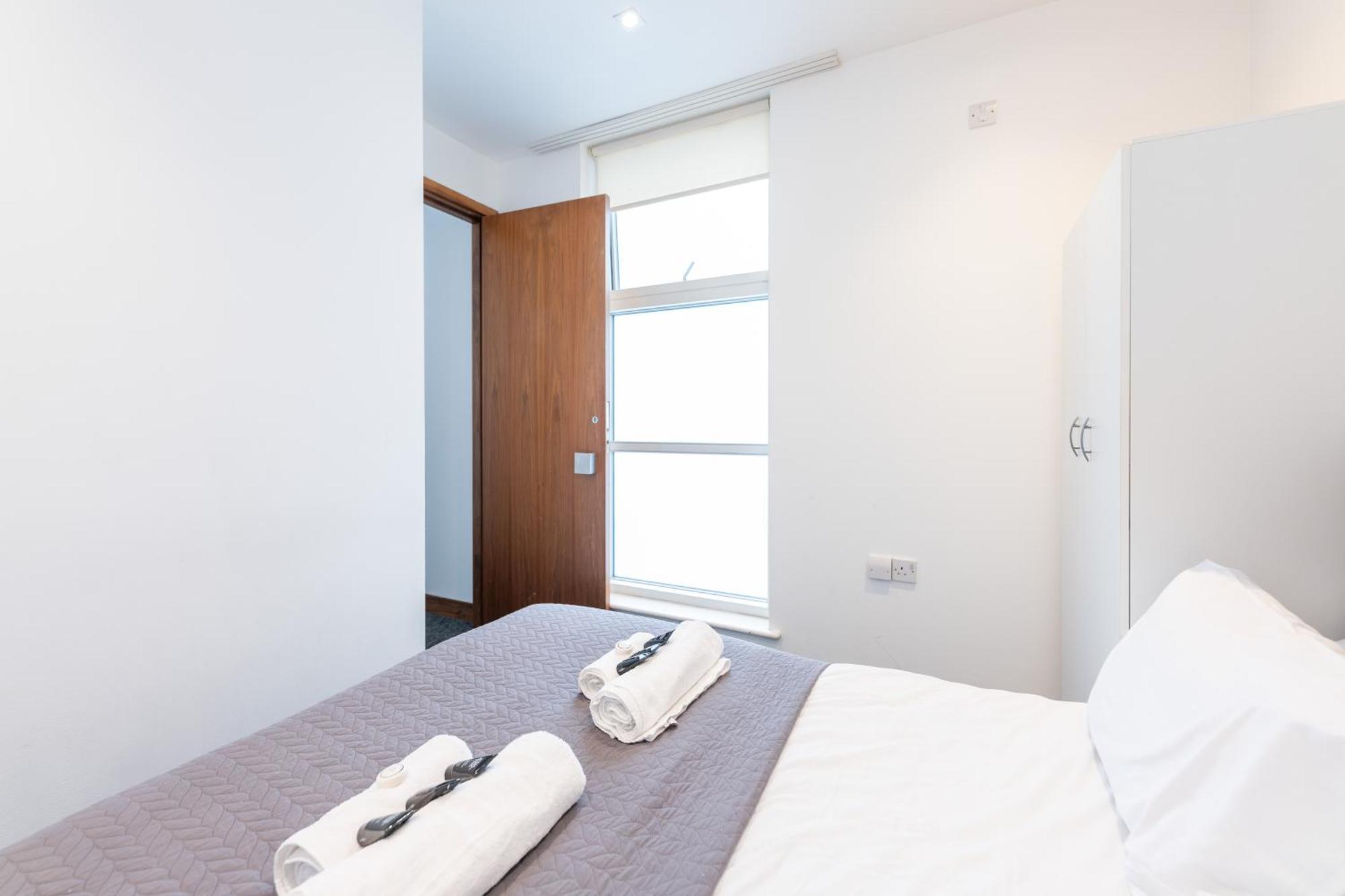 Luxury 2 Bedroom Flat In Bell Street ลอนดอน ภายนอก รูปภาพ